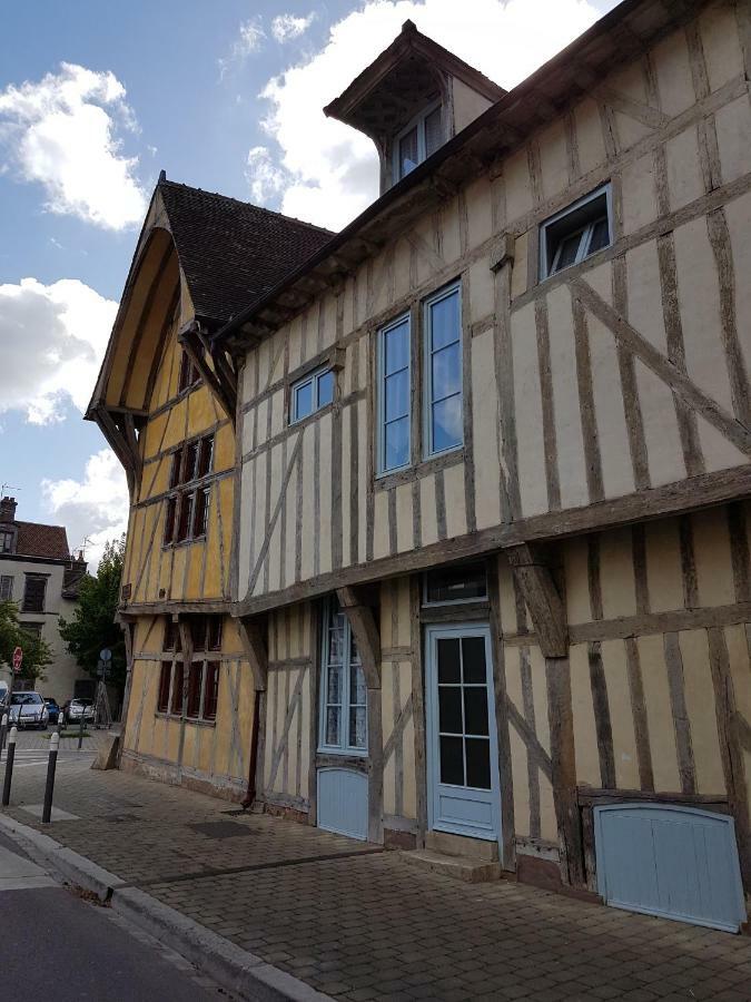 Appartement Du Vieux Troyes Buitenkant foto
